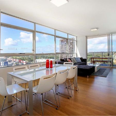 Moore To See - Modern And Spacious 3Br Zetland Apartment With Views Over Moore Park Sydney Ngoại thất bức ảnh
