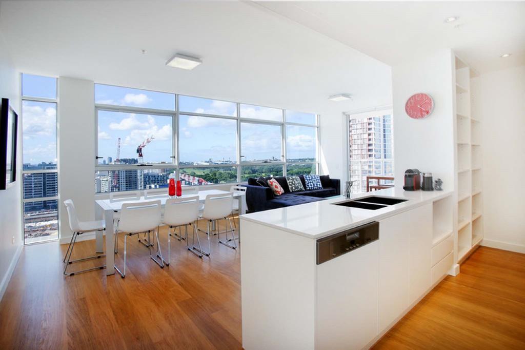 Moore To See - Modern And Spacious 3Br Zetland Apartment With Views Over Moore Park Sydney Ngoại thất bức ảnh