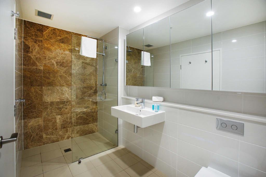 Moore To See - Modern And Spacious 3Br Zetland Apartment With Views Over Moore Park Sydney Ngoại thất bức ảnh